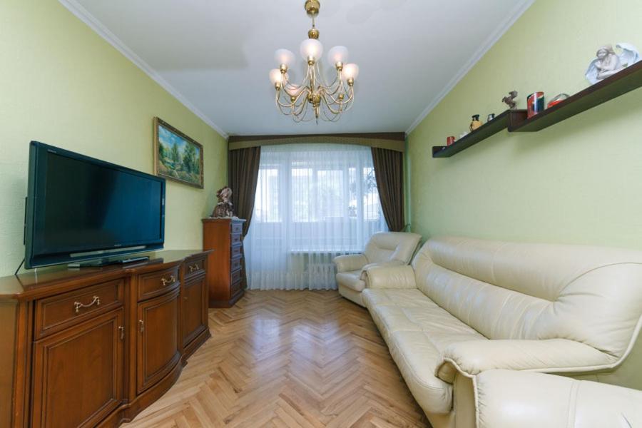 Apartment On Volodymirska 73 Street Kiev Exteriör bild